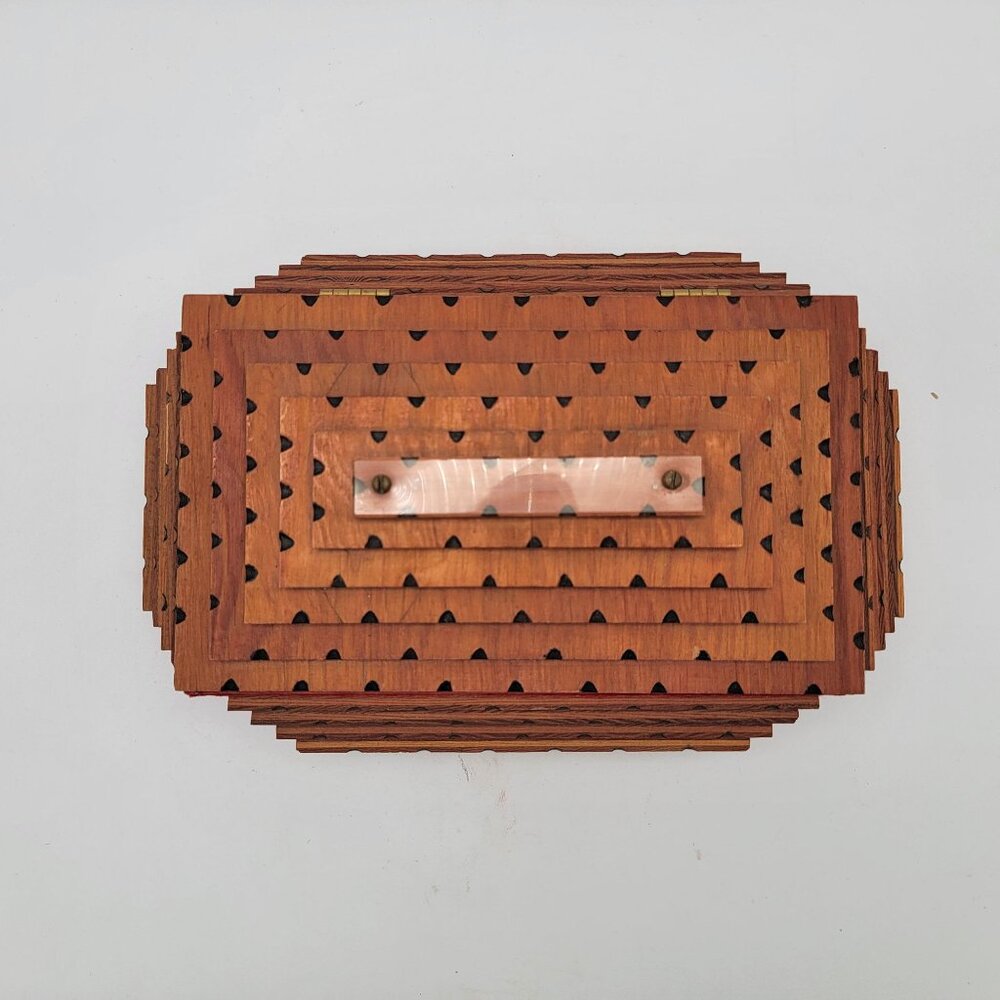 1930's Large Tramp Art Jewelry Box - Picture 4 of 7